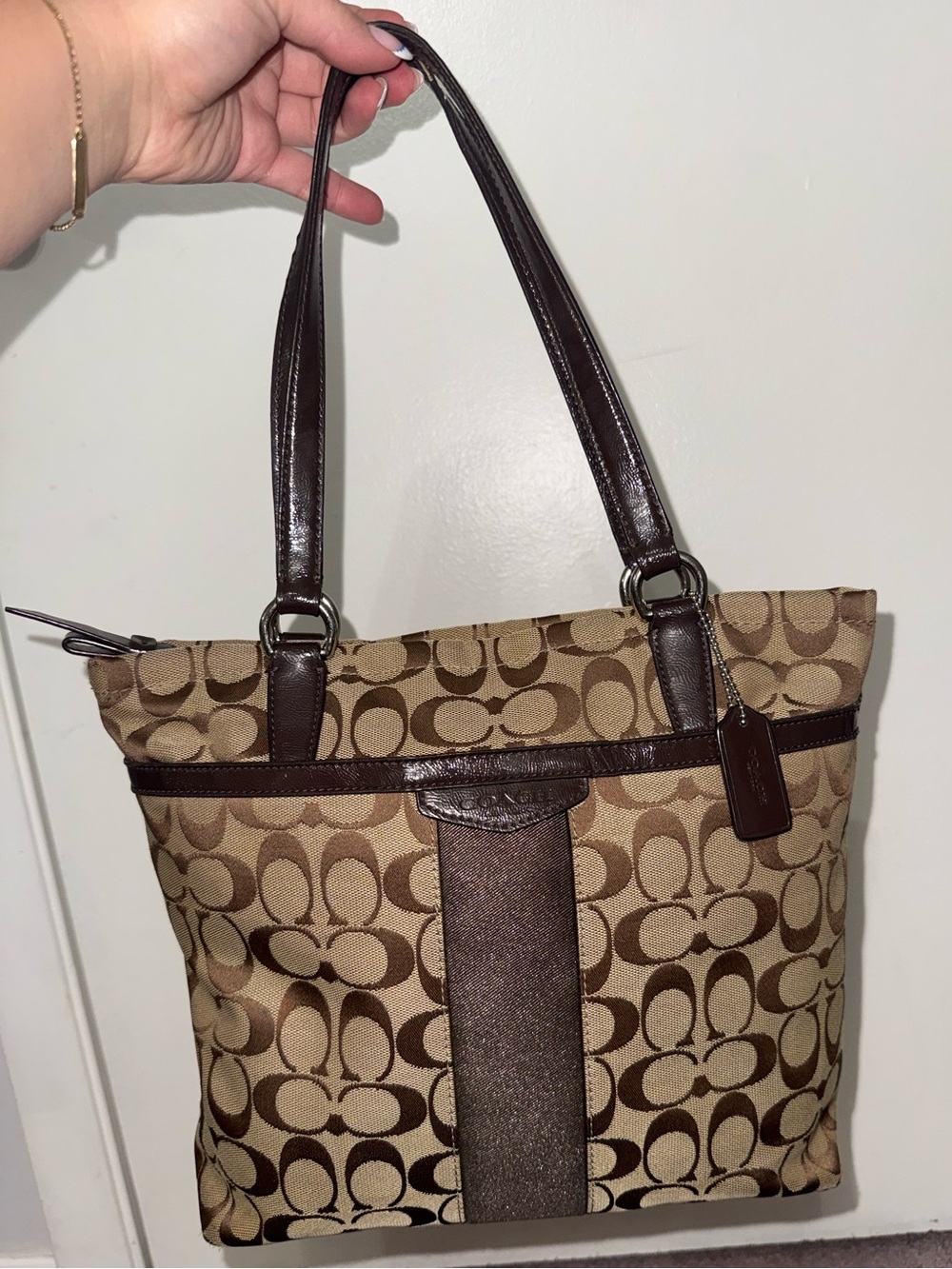 Coach Vintage Chelsea Signature Canvas Tote tan with silver hardware